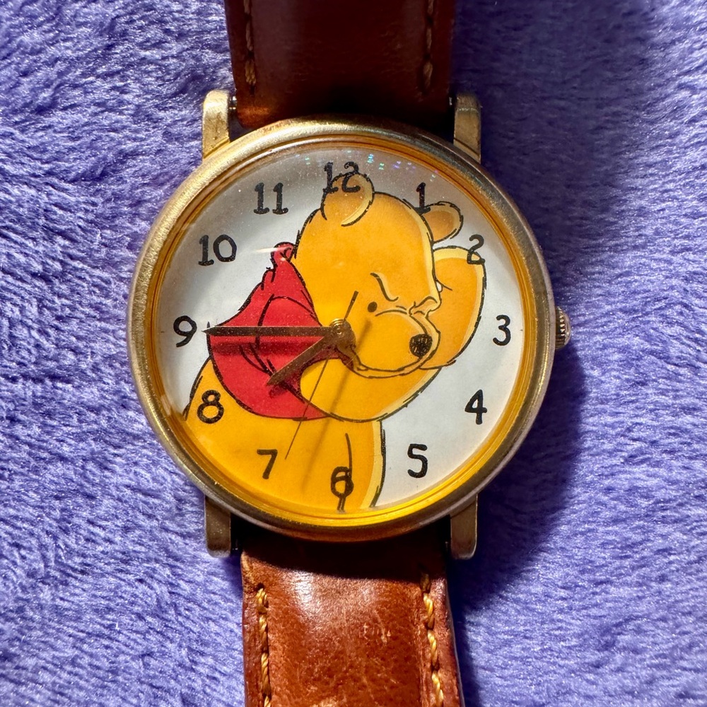 1990 Disney’s Winnie the Pooh Watch with Original Brown Leather Strap